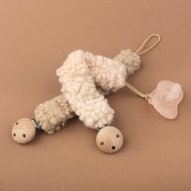 attache tetine babyclip avec tetine