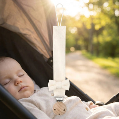 attache tetine mini voyageur