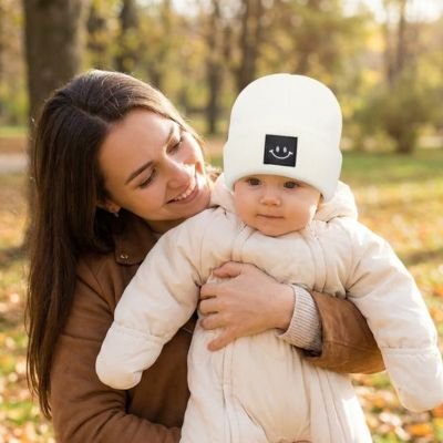 Bonnet bebe blanc avec motif smiley