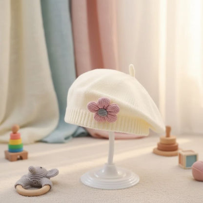 bonnet bébé fille blanc coupe enveloppante