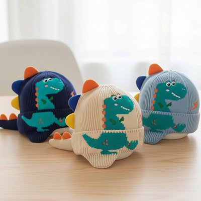 bonnet pour bebe garcon avec crête dorsale 
