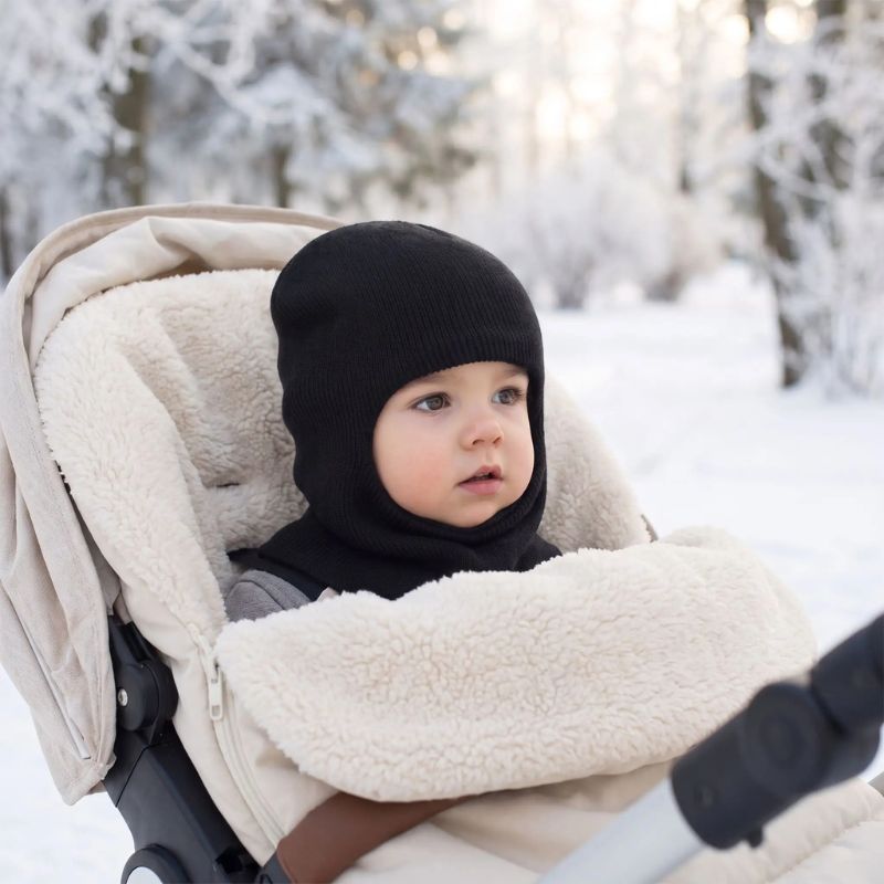 cagoule bebe noir avec protection hivernale