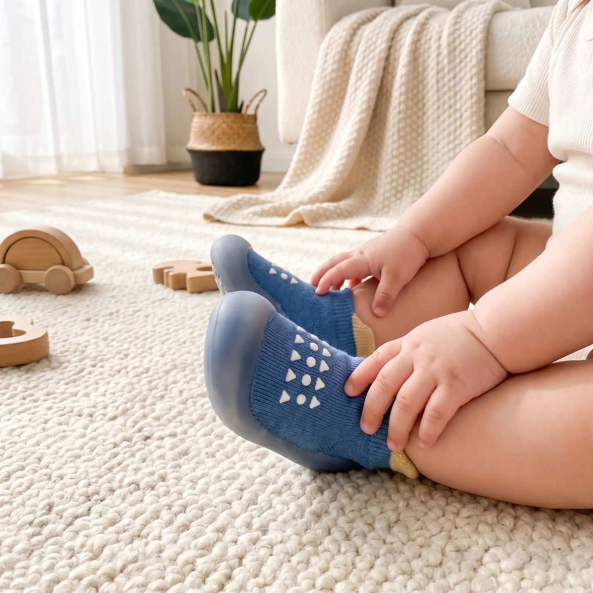 chaussure bebe antidérapante en silicone