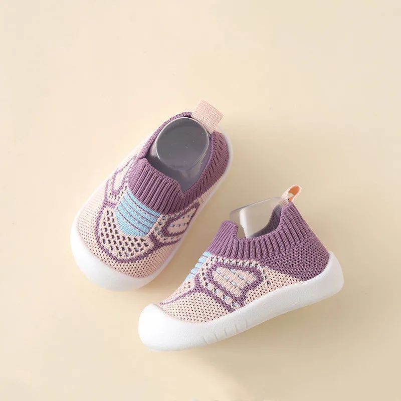 chaussure pour bébé mauve