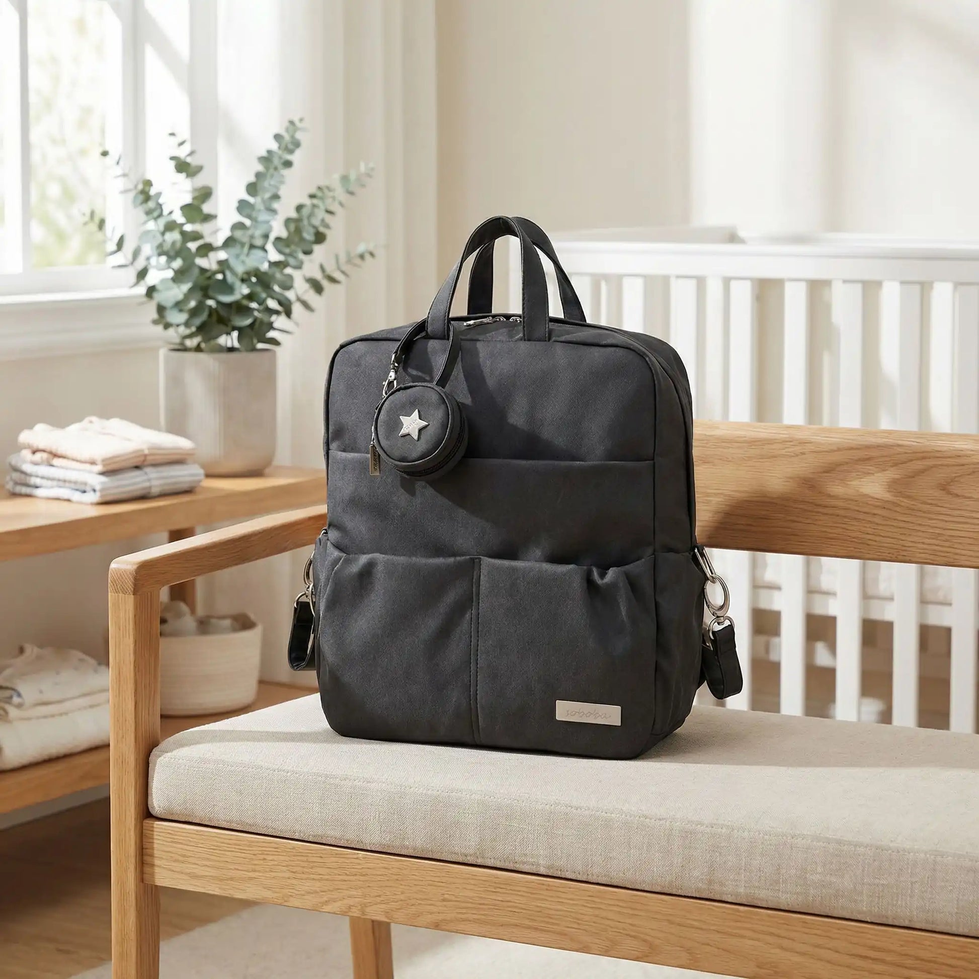 vue frontale sac à langer à dos mashia noir